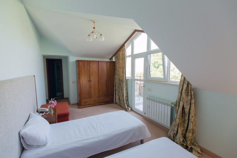 7QAR VILLA 4*