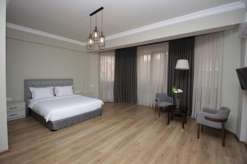 A HOTEL YEREVAN 3*