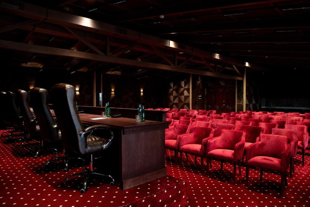 AIVAZOVSKY CONGRESS HOTEL & SPA 5*