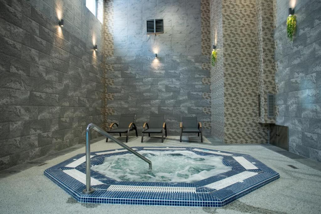 AIVAZOVSKY CONGRESS HOTEL & SPA 5*
