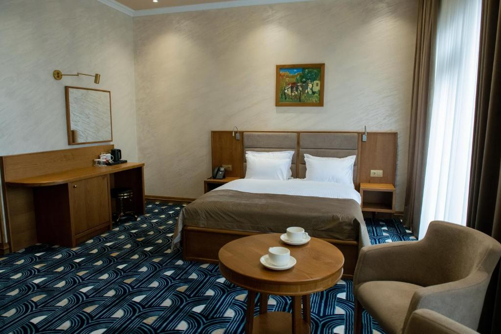 AIVAZOVSKY CONGRESS HOTEL & SPA 5*