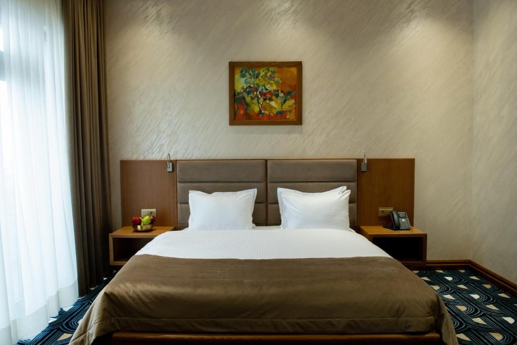 AIVAZOVSKY CONGRESS HOTEL & SPA 5*