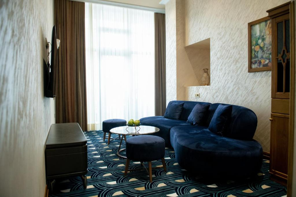 AIVAZOVSKY CONGRESS HOTEL & SPA 5*