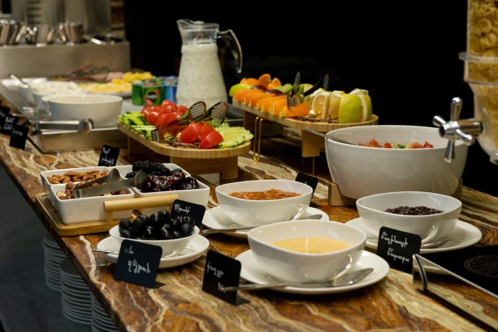 AIVAZOVSKY CONGRESS HOTEL & SPA 5*