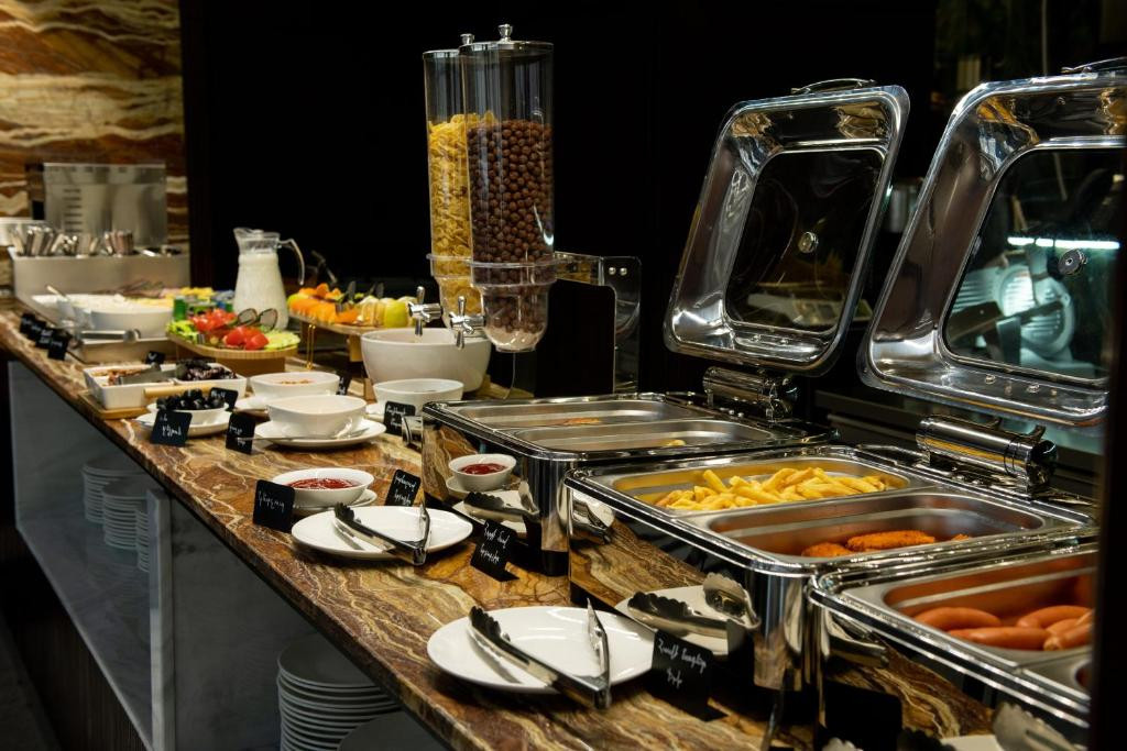 AIVAZOVSKY CONGRESS HOTEL & SPA 5*