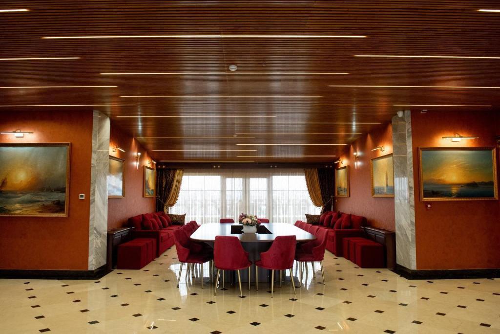 AIVAZOVSKY CONGRESS HOTEL & SPA 5*
