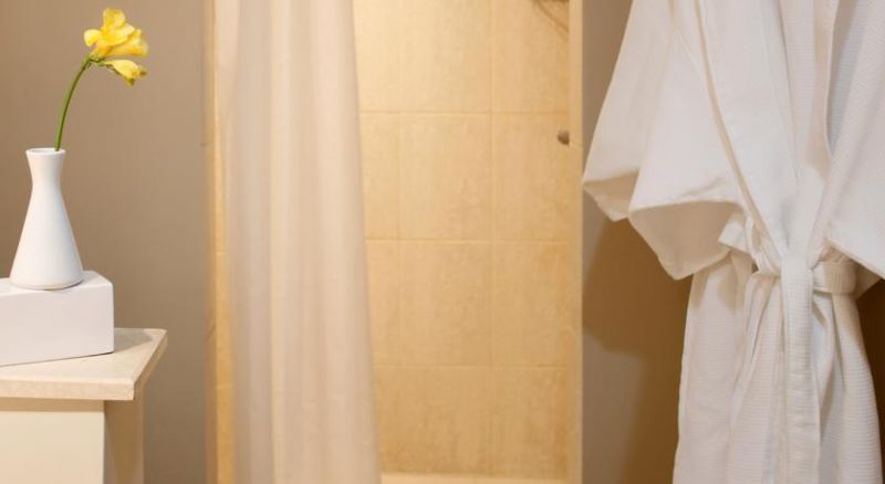 MEG HOTEL 3*