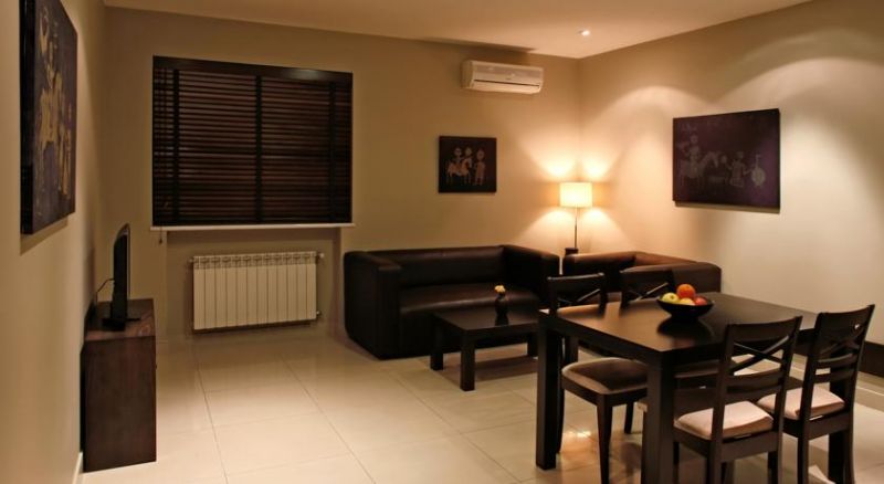 MEG HOTEL 3*