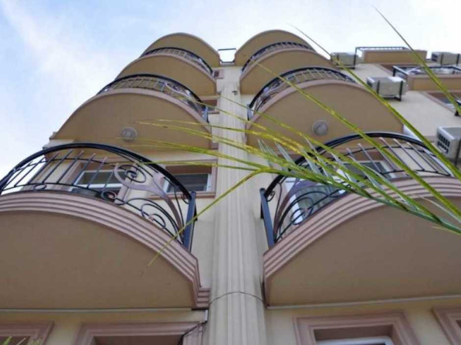 BEACH HOUSE BATUMI 3*