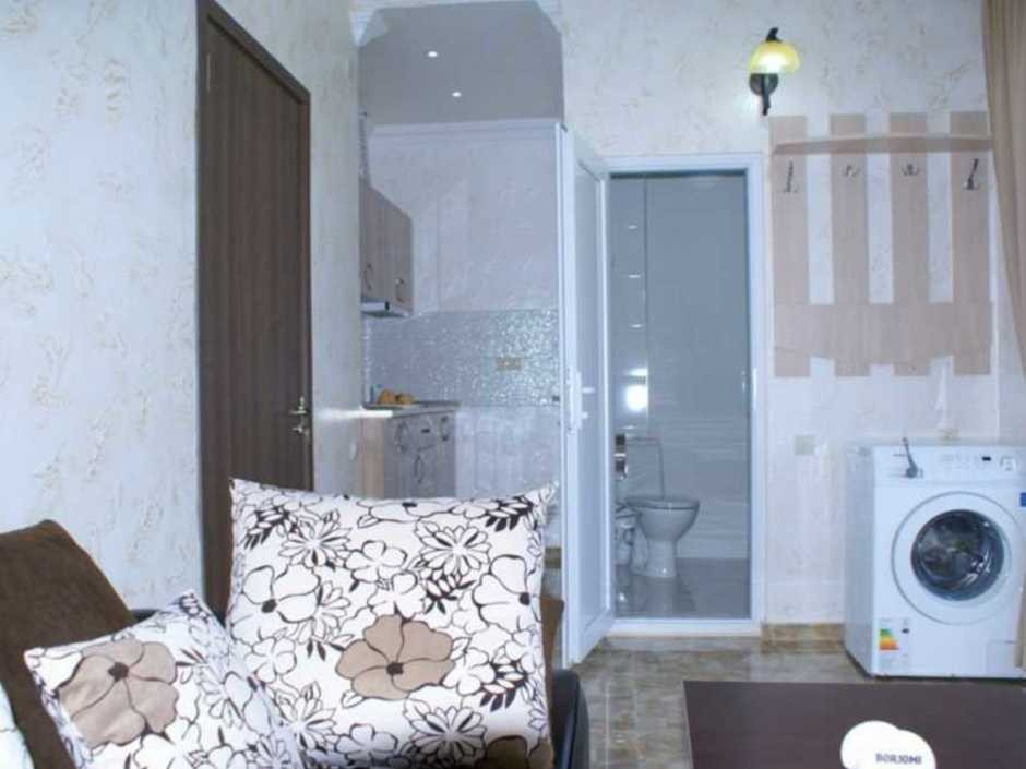 BEACH HOUSE BATUMI 3*