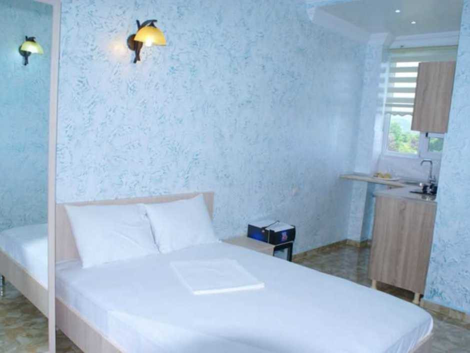 BEACH HOUSE BATUMI 3*