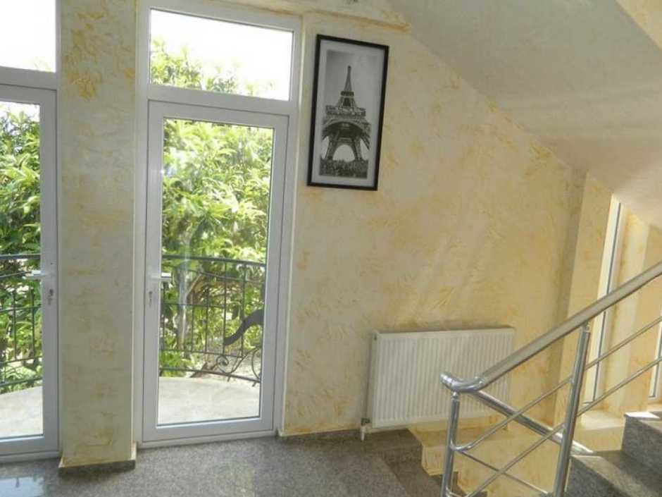 BEACH HOUSE BATUMI 3*