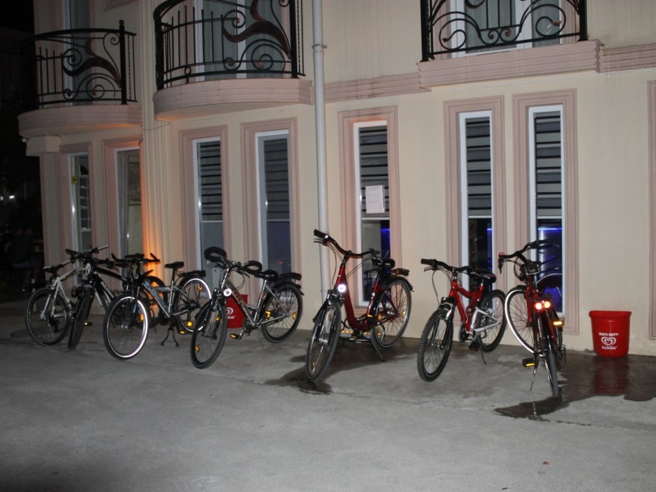BEACH HOUSE BATUMI 3*