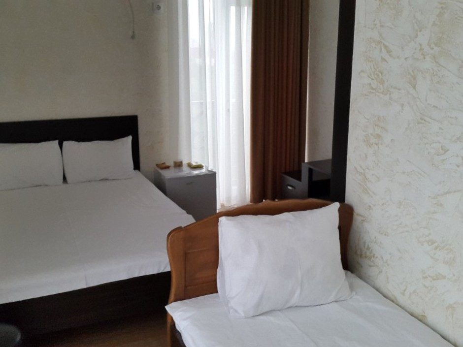 BEACH HOUSE BATUMI 3*