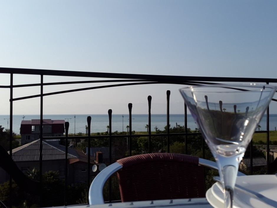 BEACH HOUSE BATUMI 3*