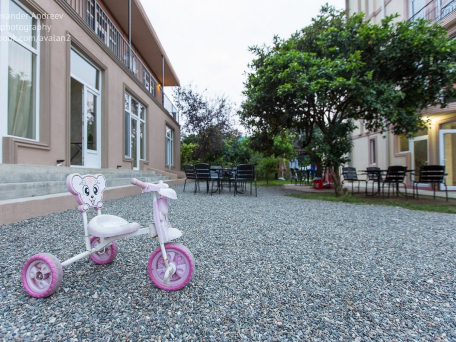 BEACH HOUSE BATUMI 3*