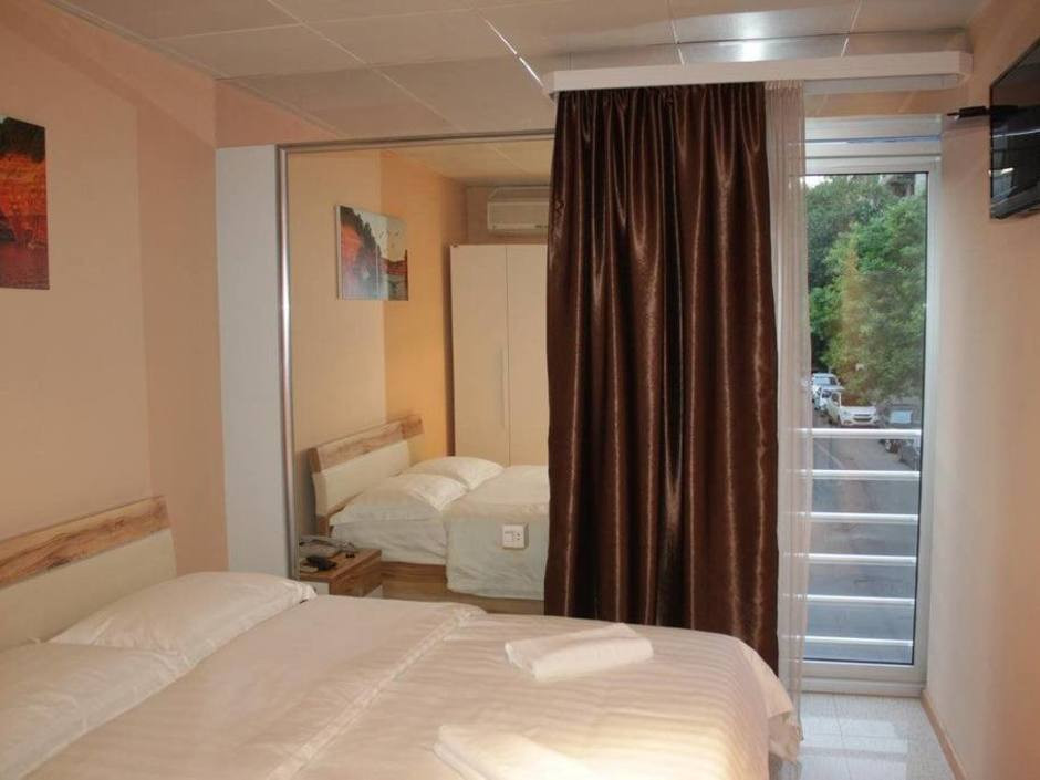 LONDON PALACE 3*