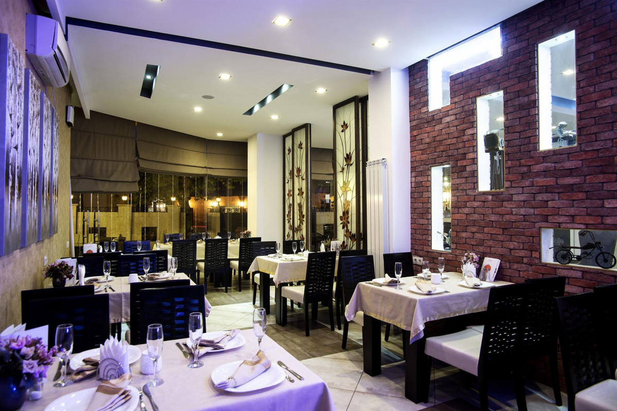 CORAL BOUTIQUE 4*