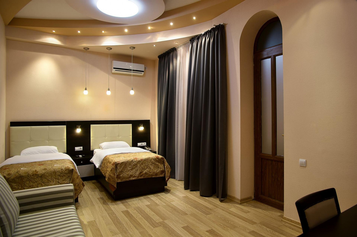 CORAL BOUTIQUE 4*