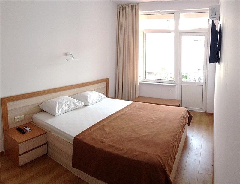 MARSEILLE 3*
