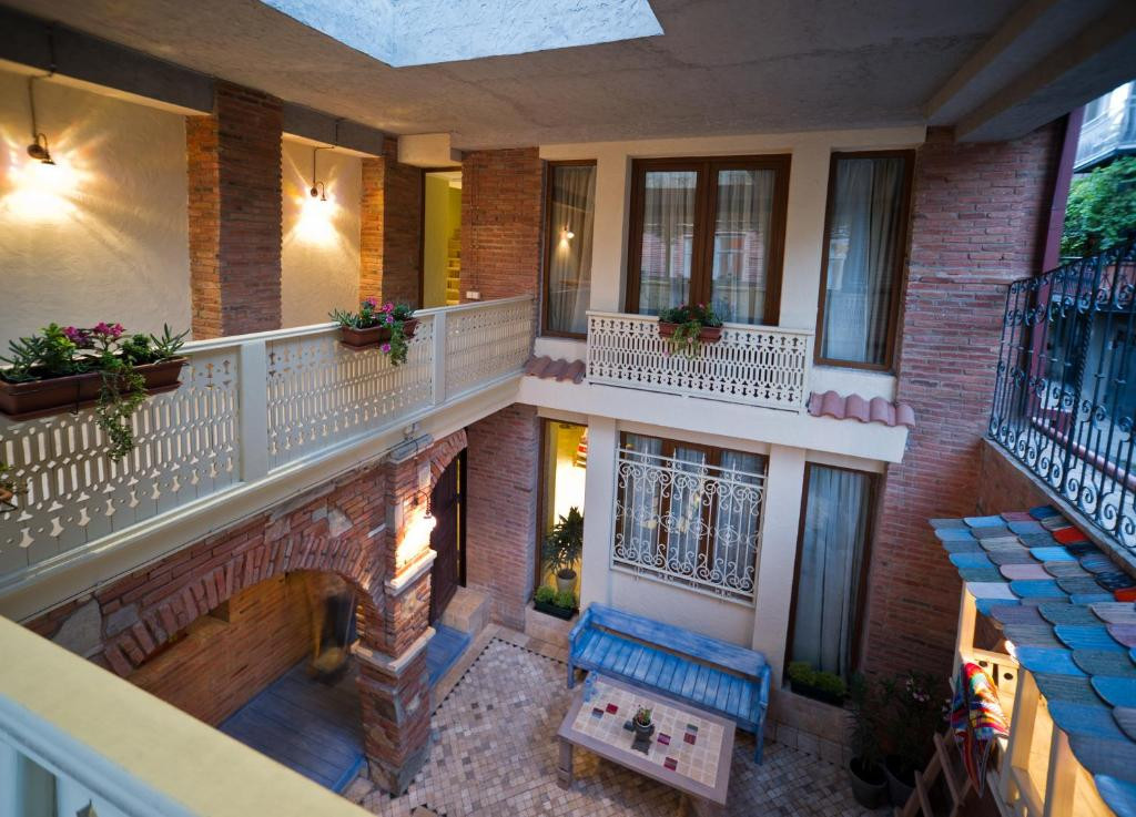 NO12 BOUTIQUE HOTEL 4*