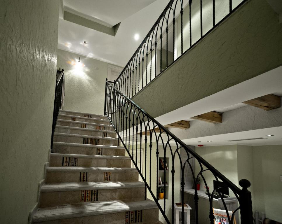 NO12 BOUTIQUE HOTEL 4*