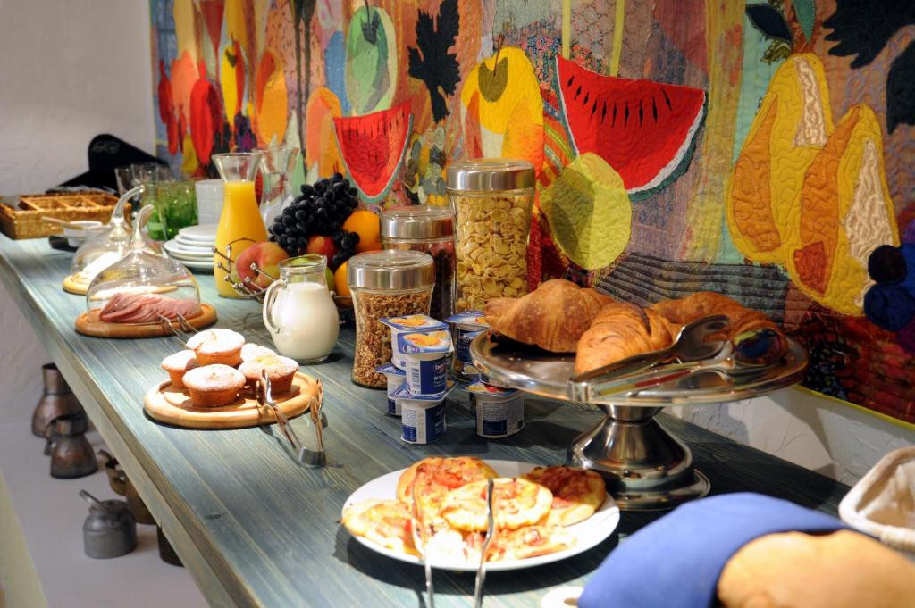 NO12 BOUTIQUE HOTEL 4*