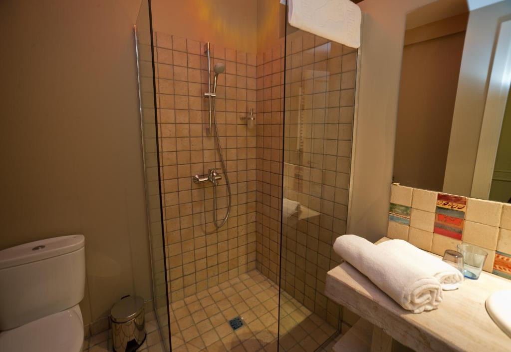 NO12 BOUTIQUE HOTEL 4*