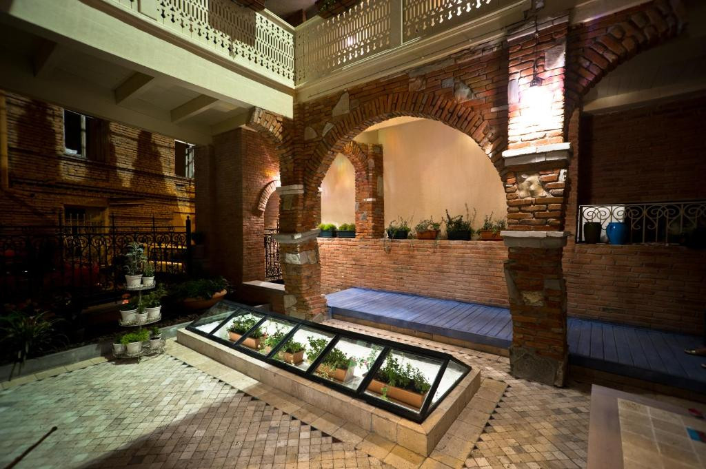 NO12 BOUTIQUE HOTEL 4*