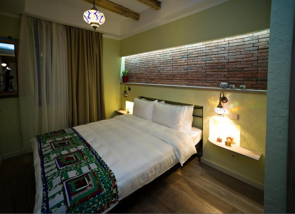 NO12 BOUTIQUE HOTEL 4*