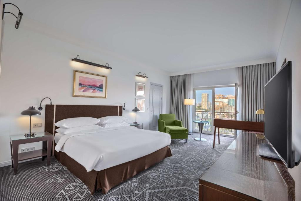 HYATT REGENCY BAKU 5*