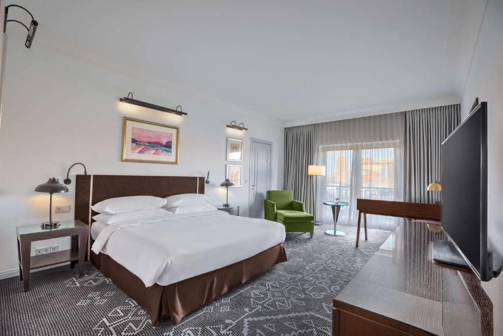 HYATT REGENCY BAKU 5*