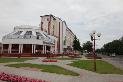 Белоруссия лунинец. Город лунинец брестская область. Достопримечательности лунинца. Гостиница лунинец. Гостиница лунинец.