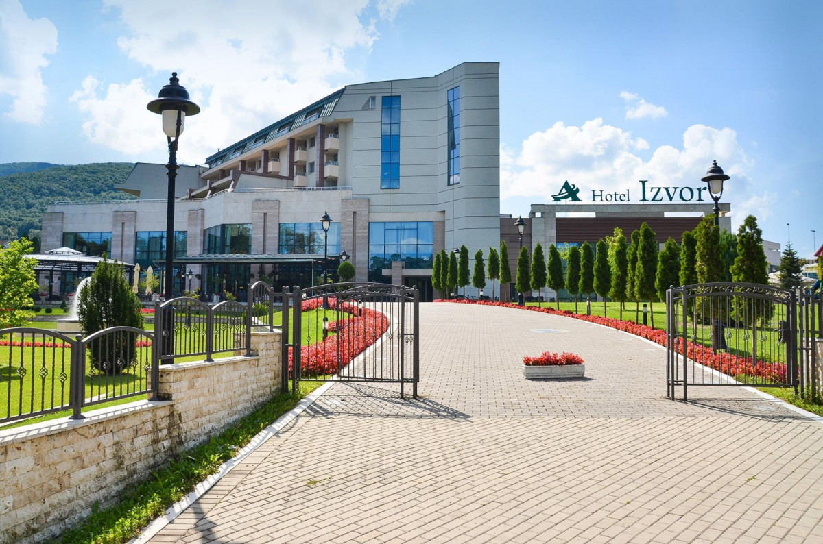 IZVOR 5*