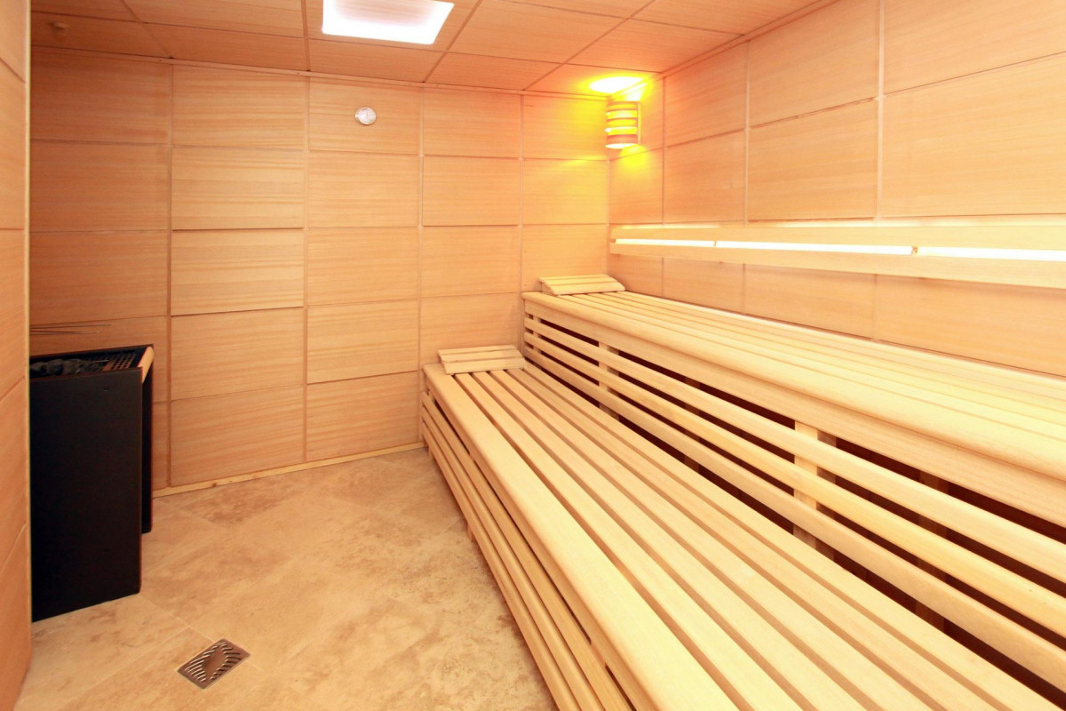 IZVOR 5*