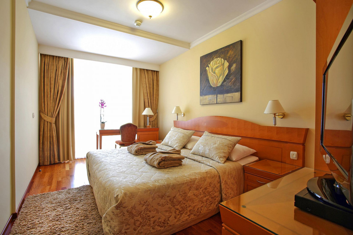 IZVOR 5*