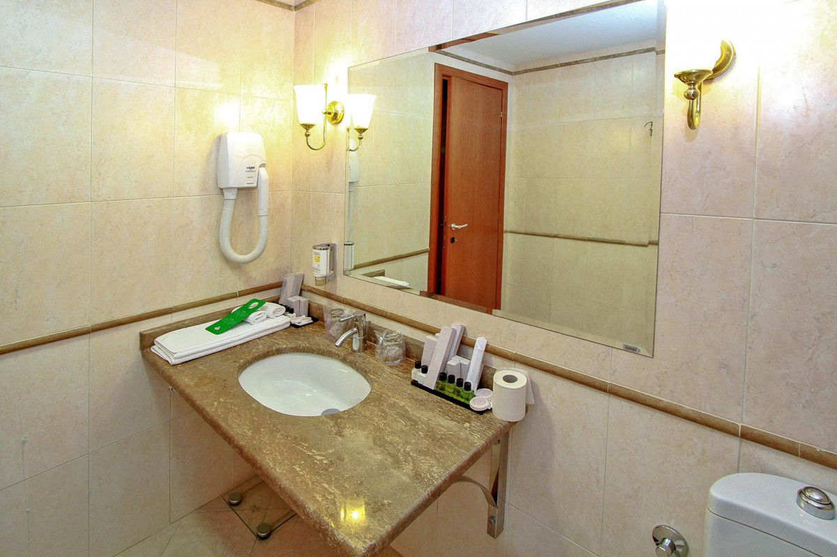 IZVOR 5*