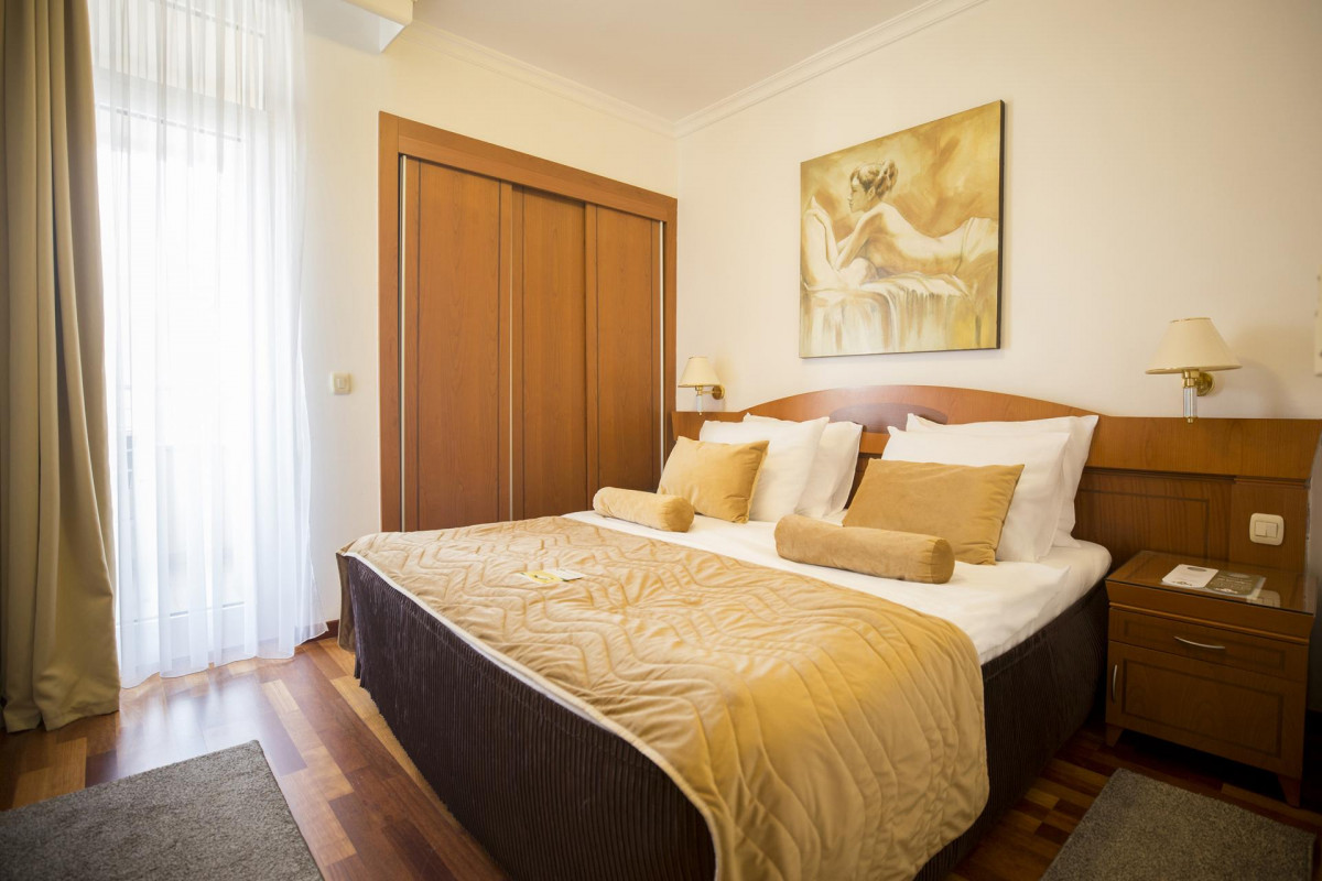 IZVOR 5*