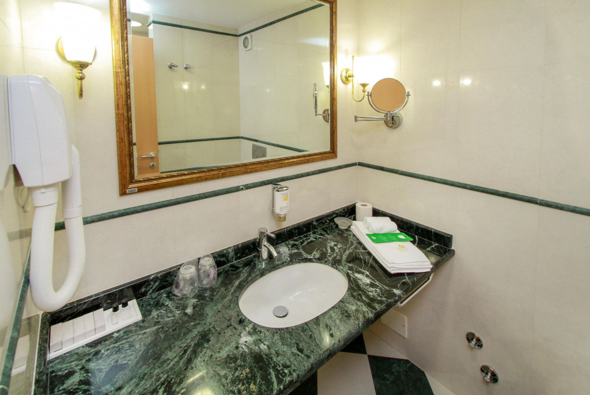 IZVOR 5*
