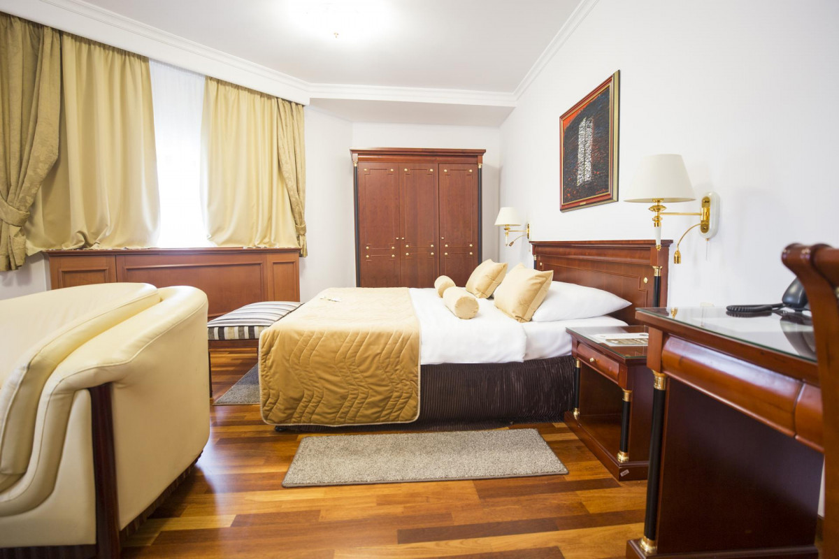IZVOR 5*