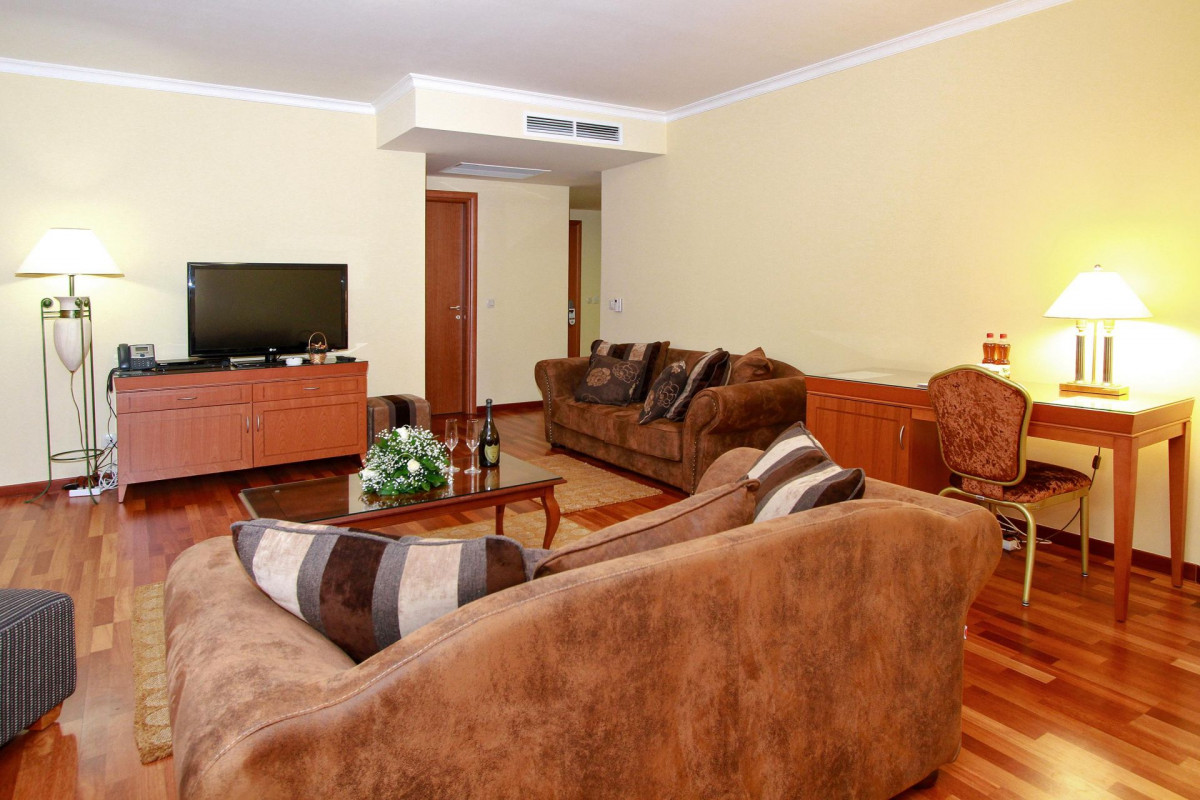 IZVOR 5*