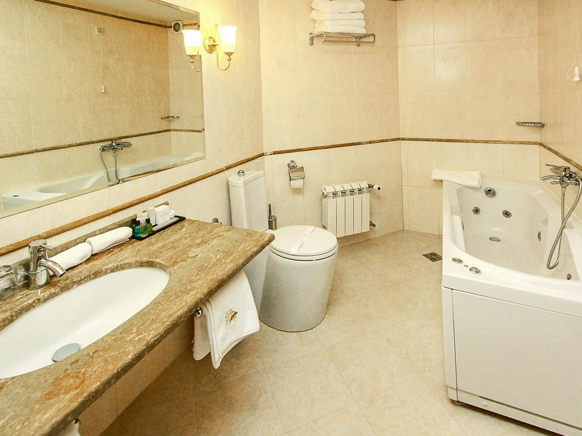 IZVOR 5*