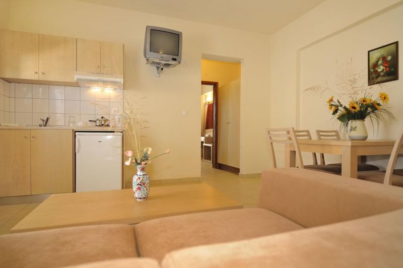ANITA APART HOTEL 4*
