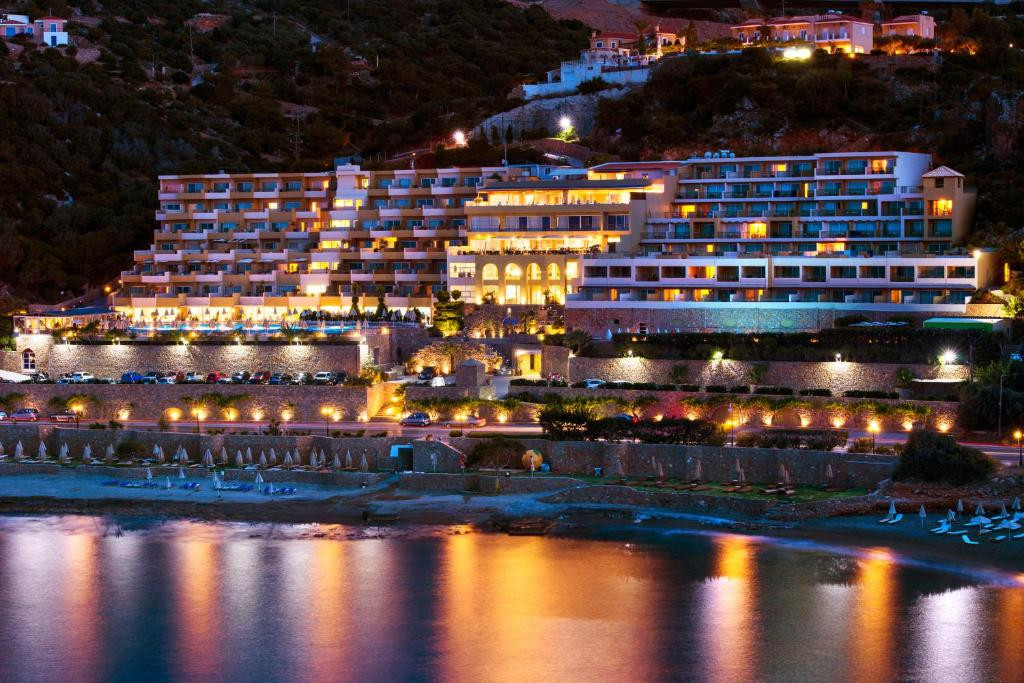 BLUE MARINE RESORT & SPA (EX. AQUIS BLUE MARINE & SPA) 5*