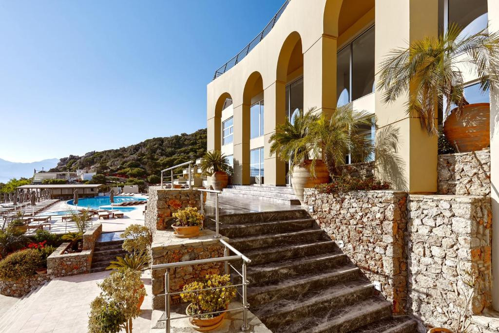 BLUE MARINE RESORT & SPA (EX. AQUIS BLUE MARINE & SPA) 5*