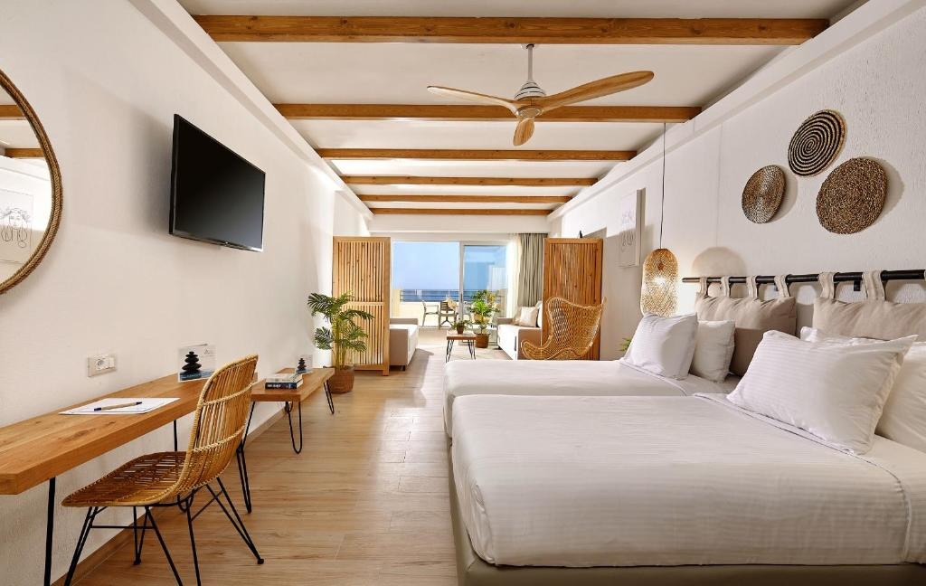 BLUE MARINE RESORT & SPA (EX. AQUIS BLUE MARINE & SPA) 5*