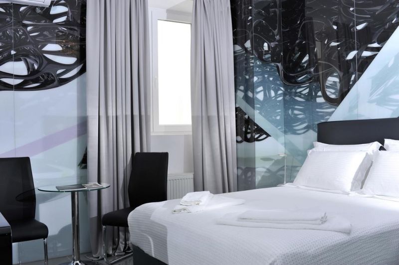 ATHENS LA STRADA 4*
