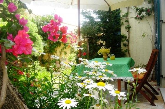 BARBATI COTTAGE AND STUDIO APT 3*