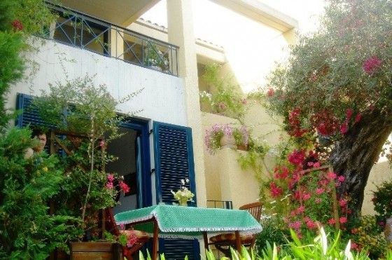 BARBATI COTTAGE AND STUDIO APT 3*