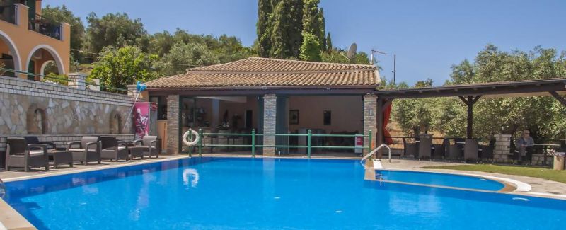 BIRLIS APARTMENTS 3*